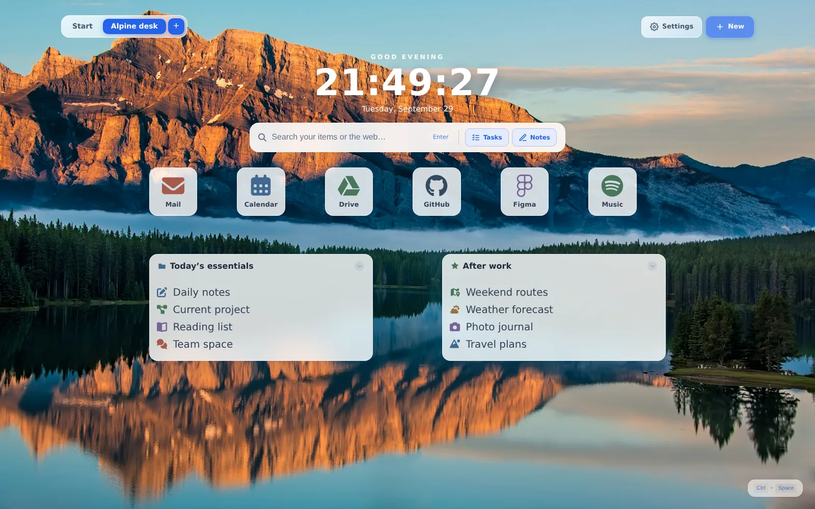 Actual ReadyTab Alpine desk workspace using the frost theme